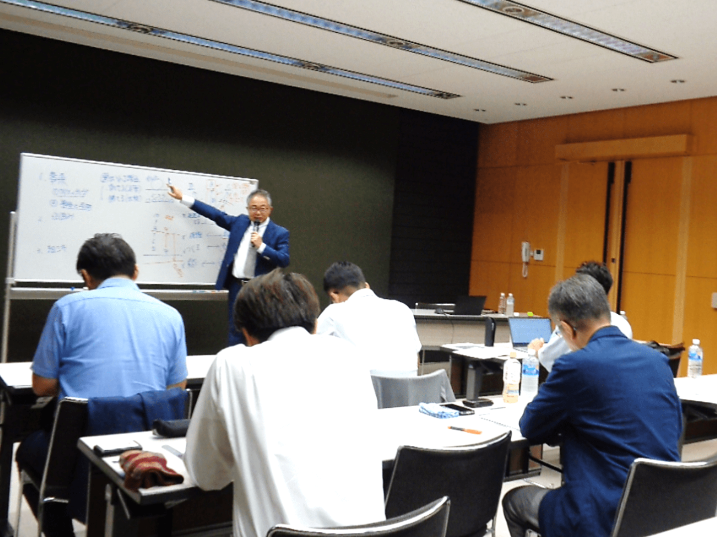 儲かる10億ビジネス5大戦略セミナー